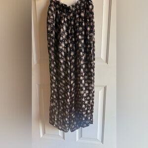 Vintage Rene Derhy Black and Tan Pull on pants pockets 100% rayon size small